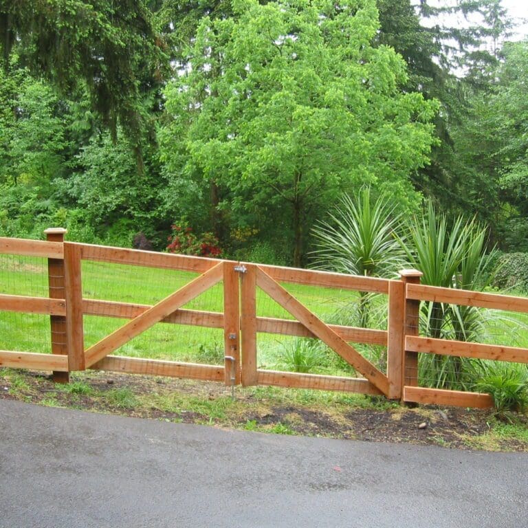 2 x 6 3 rail horse fence with wire