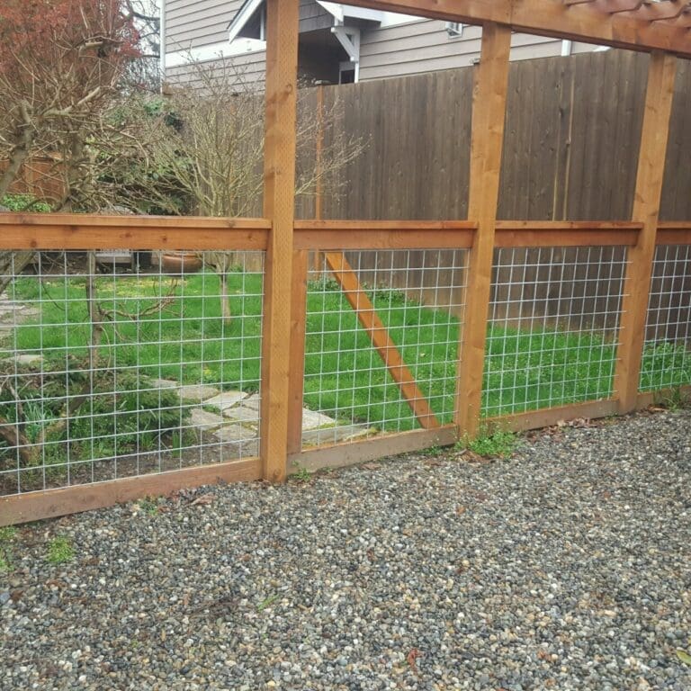 Hog Wire with Trellis